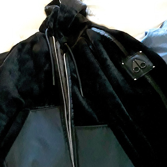 MOOSEKNUCKLES Faux-Fur Parka(very warm cold rating) size XL NEW. Luxury STYLE!